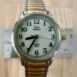 Timex indiglo Ladies two-tone bracelet watch NEW BATTERY